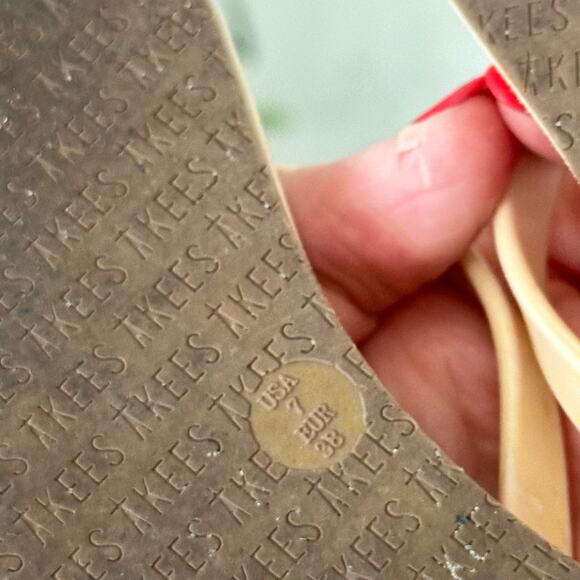 Tkees Foundation Matte Flat Colorblock Lightweight Thong Sandals Cream 7 - Picture 5 of 5